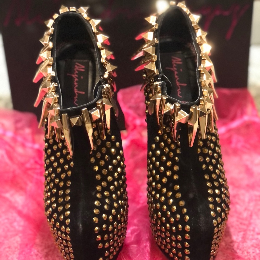 Stiletto Booties - Picture 6 of 7
